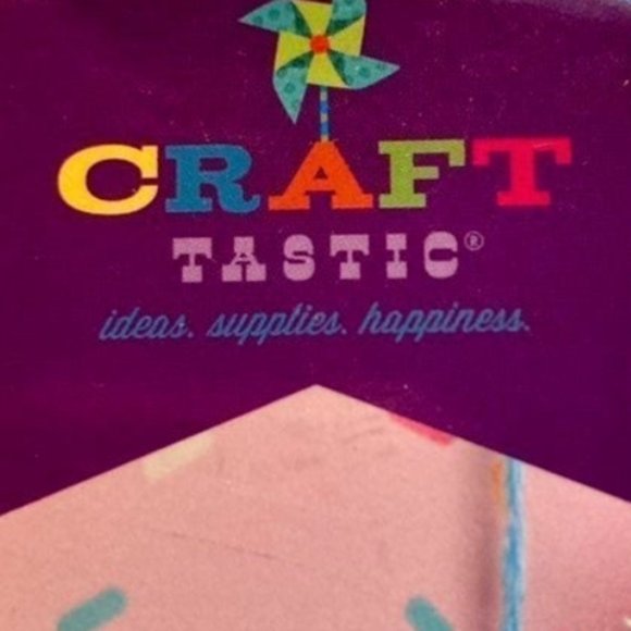 Set of 8 Craft-tastic Dessert Necklace Crafts for Parties Crafting - Picture 12 of 14